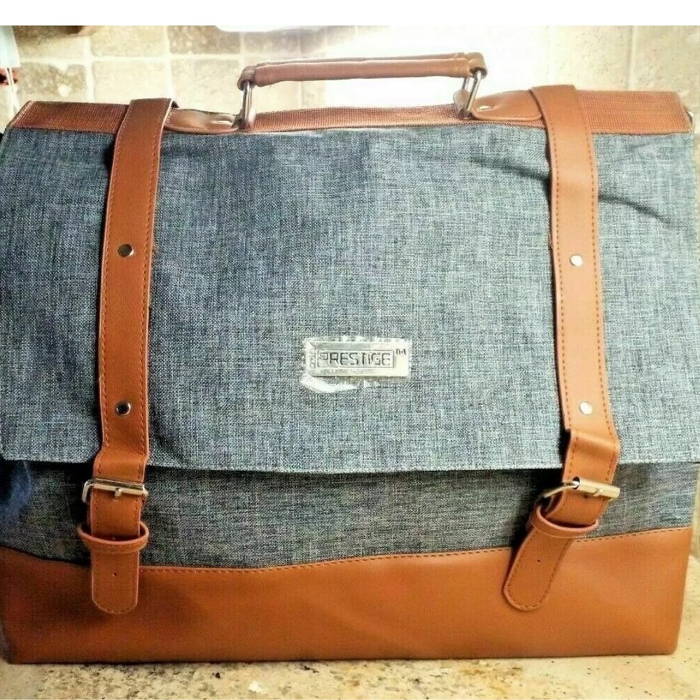 CRG Messenger Bag